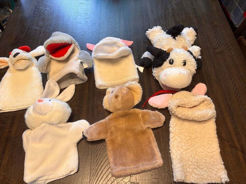 Lot of 7 Assorted Plush Animal Hand Puppets